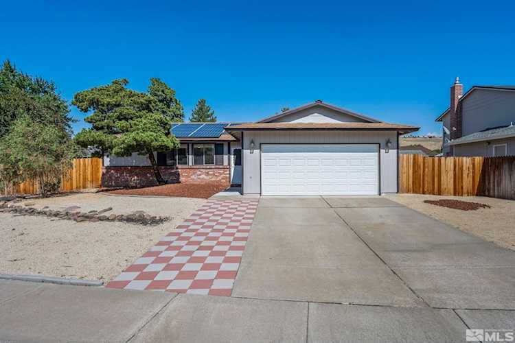 3279 Candelaria Dr. Sparks, NV 89434