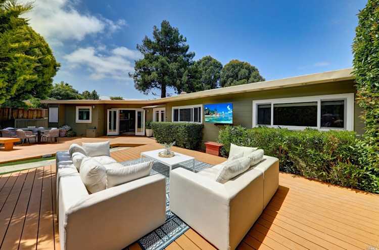 8 Felipa Court Tiburon, CA 94920 | MLS 323037179 Photo 1
