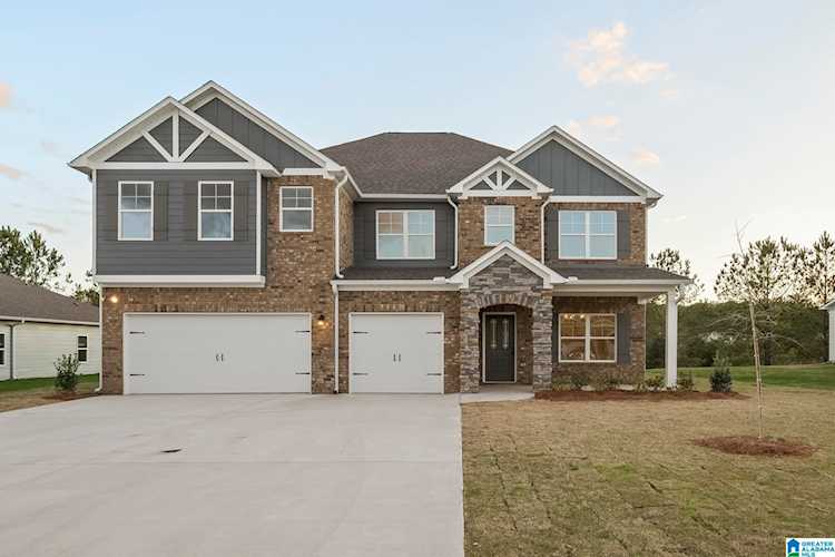 353 Wynlake Drive Alabaster, AL 35007