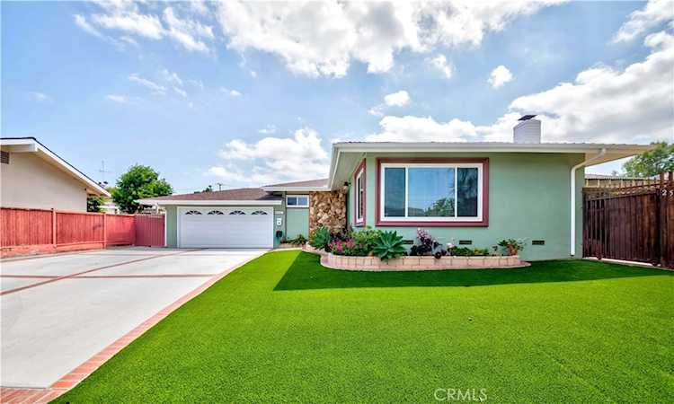 25367 Andreo Ave Lomita, CA 90717