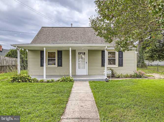 3140 Baybriar Rd Dundalk, MD 21222 | MLS MDBC2073624 Photo 1
