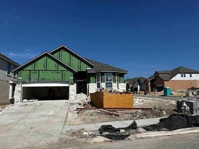 924 Mollie Mcbride LN Leander, TX 78641
