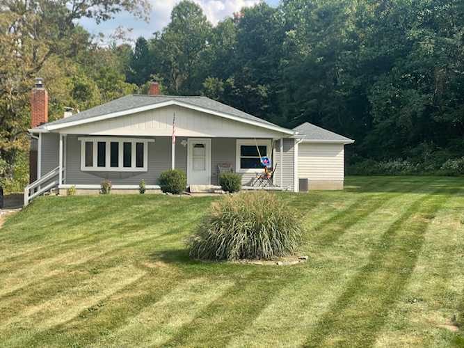 8833 S State Road 243 Cloverdale, IN 46120 | MLS 21944990 Photo 1