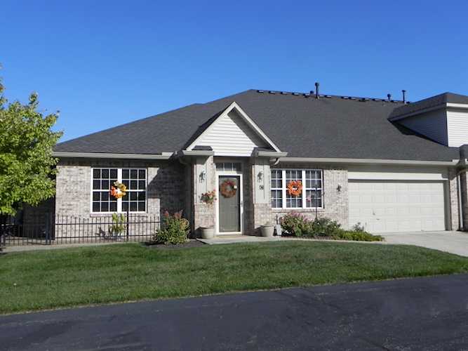 6953 -C Park Square Dr #B20/U79 Avon, IN 46123 | MLS 21945061 Photo 1