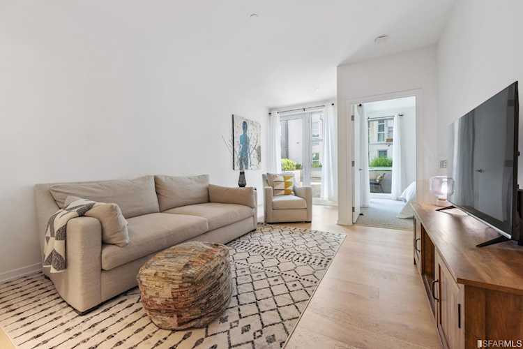 451 Donahue Street #205 San Francisco, CA 94124