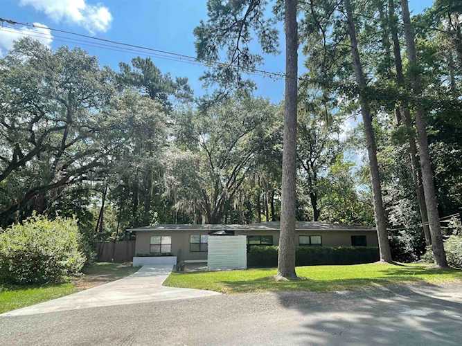 1331 Diamond St Leon County, FL 32301