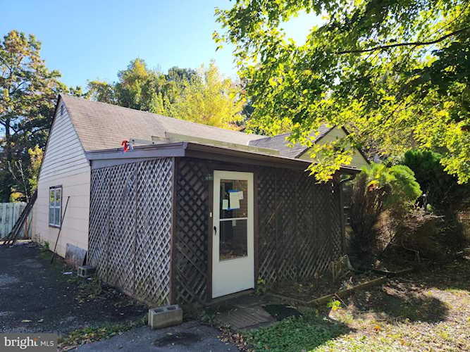 PHOTOS & DETAILS: 304 Brookside Ave, Wilmington, DE 19805 For Sale - MLS #DENC2030450 - Photos, Virtual Tour, School Info - Real Estate Listing Info Photo 1