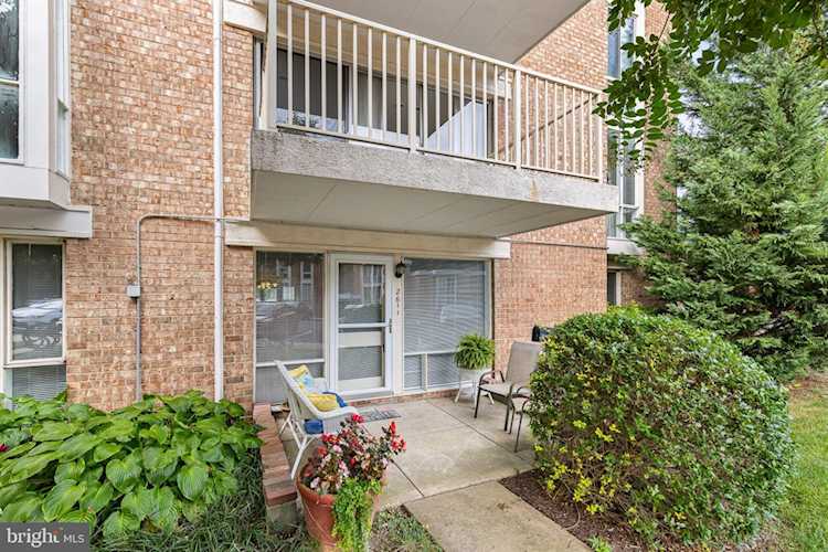 2611 Fort Farnsworth Rd #302 Alexandria, VA 22303