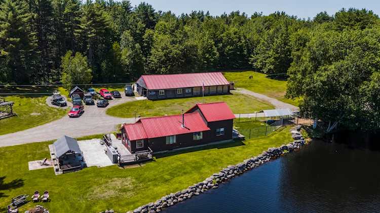 3 Merrill Brook Ln Howland, ME 04448
