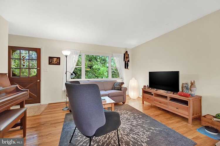 4685 Geeting Rd Westminster, MD 21158