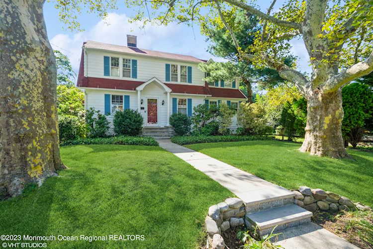 23 Field Ave Red Bank, NJ 07701
