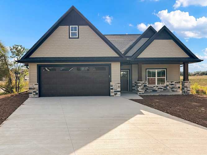 572 Lemere Ct Howard, Village of Howard, WI 54313-0000