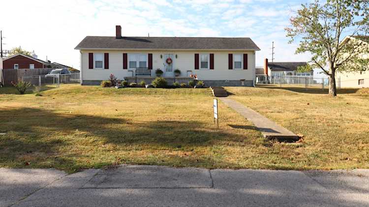 712 Maple St Harrodsburg, KY 40330