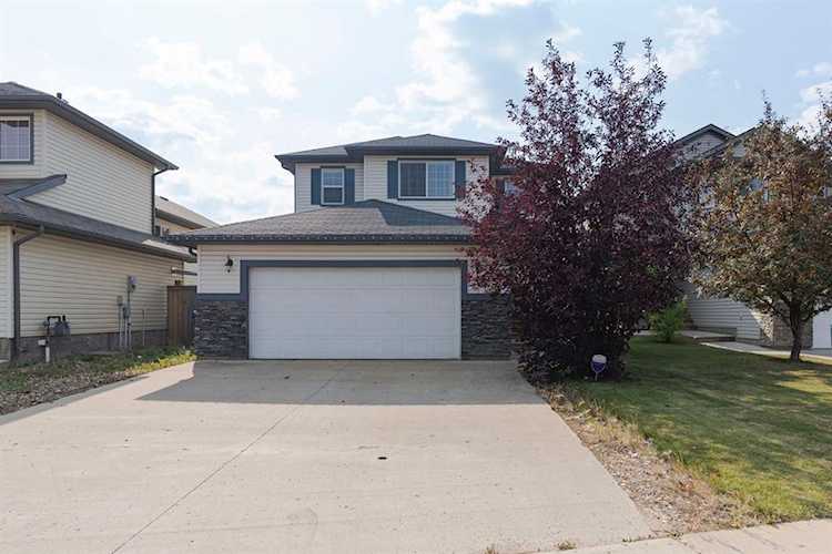 104 Violet St Fort McMurray, AB T9K 0