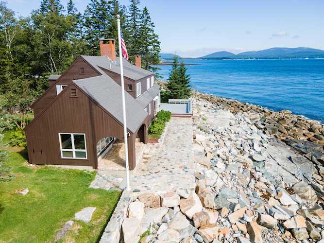 481 Seawall Rd Southwest Harbor, ME 04679