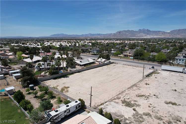 6140 N Rainbow Blvd Las Vegas, NV 89130