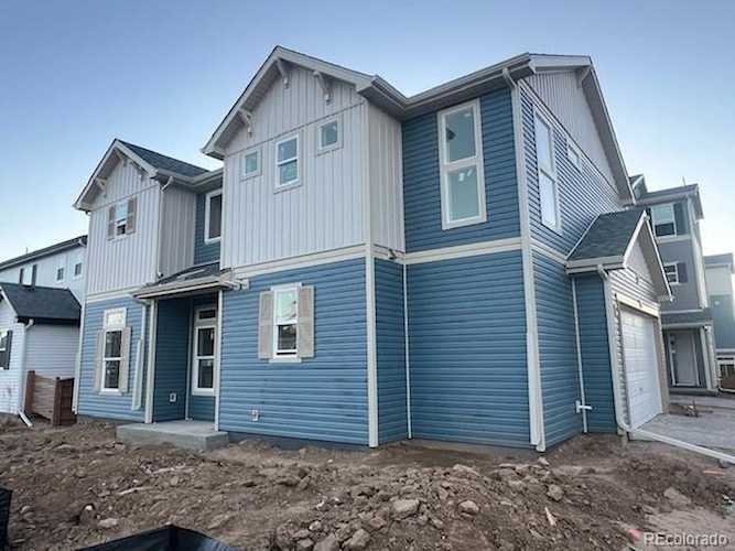 10225 Worchester St Commerce City, CO 80022
