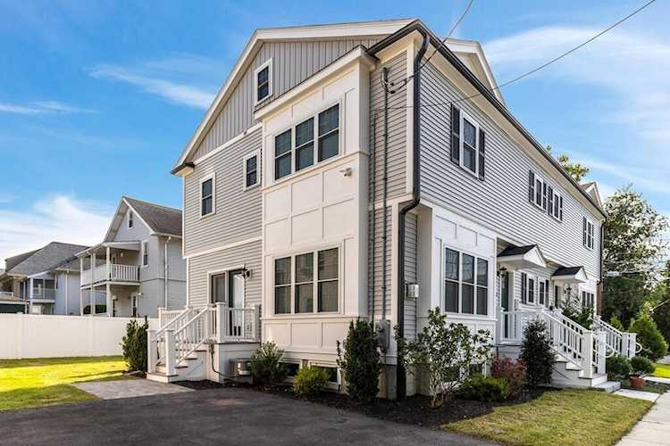 13 Edith Ave #13 Watertown, MA 02472
