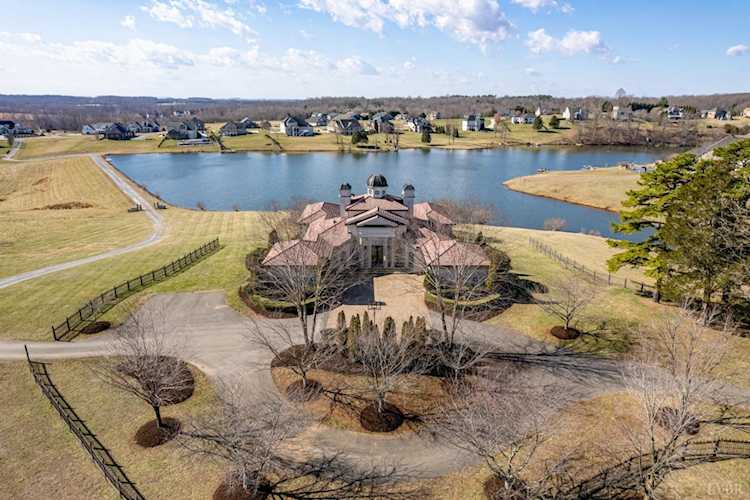 1240 West Crossing Dr Forest, VA 24551