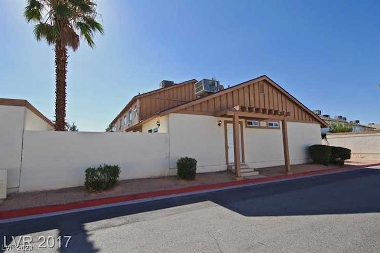 3900 Blackford Place Las Vegas, NV 89102