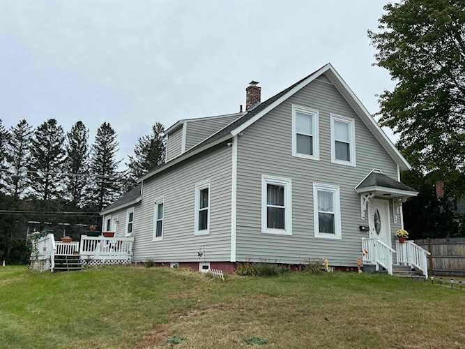 19 Mill St Tilton, NH 03276