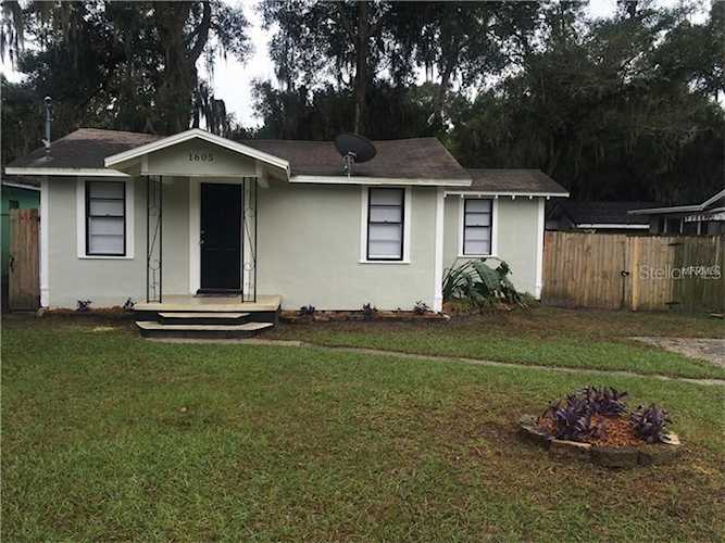 1605 E Idlewild Ave Tampa, FL 33610