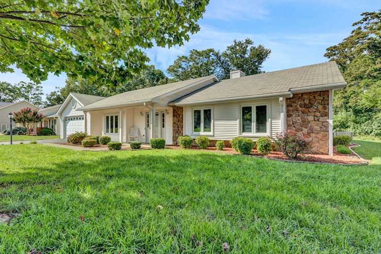 1746 Stone Mill Salem, VA 24153