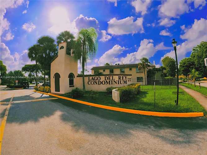 8540 SW 149 Av #816 Kendall, FL 33193