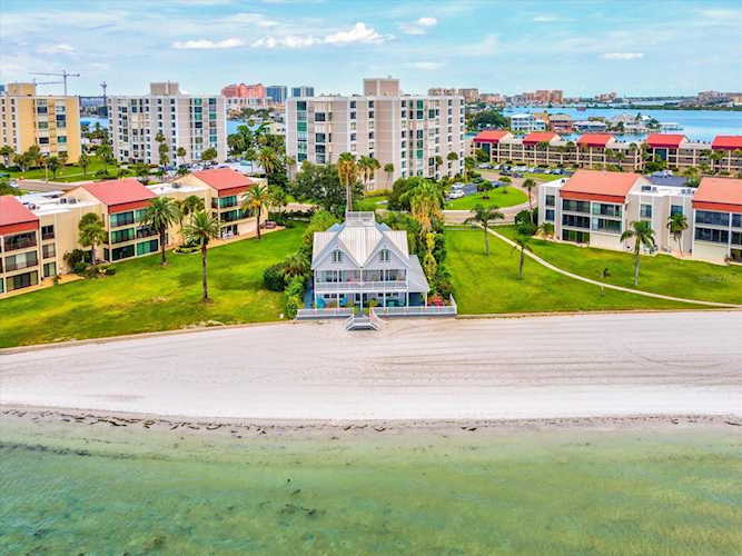 887 S Gulfview Blvd Clearwater Beach, FL 33767