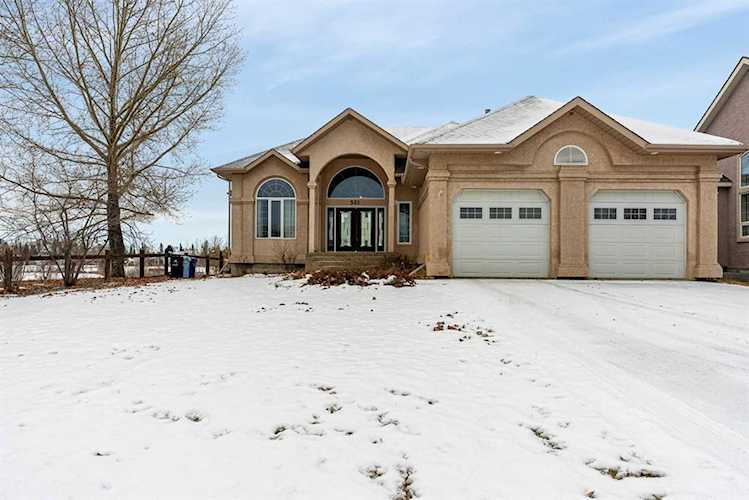 301 Brett Dr Fort McMurray, AB T9K 1