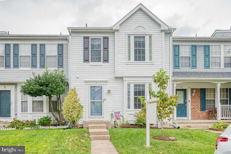 7 Turnmill Ct Nottingham, MD 21236