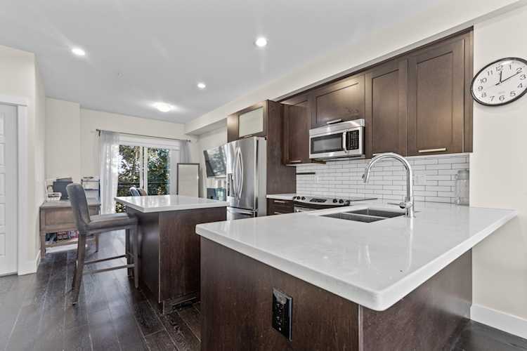 20966 77A Avenue #35 Langley, BC V2Y 0K9