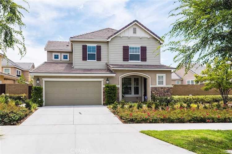 118 Prospect Irvine, CA 92618 | MLS OC23169556 Photo 1