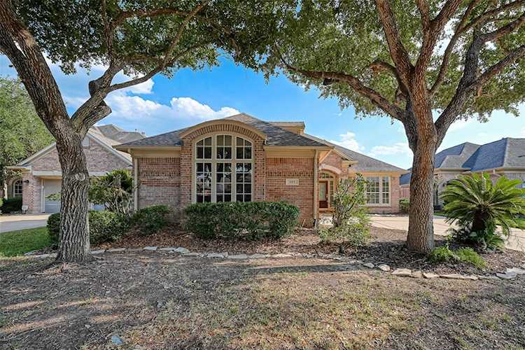 1815 Auburn Trl Sugar Land, TX 77479