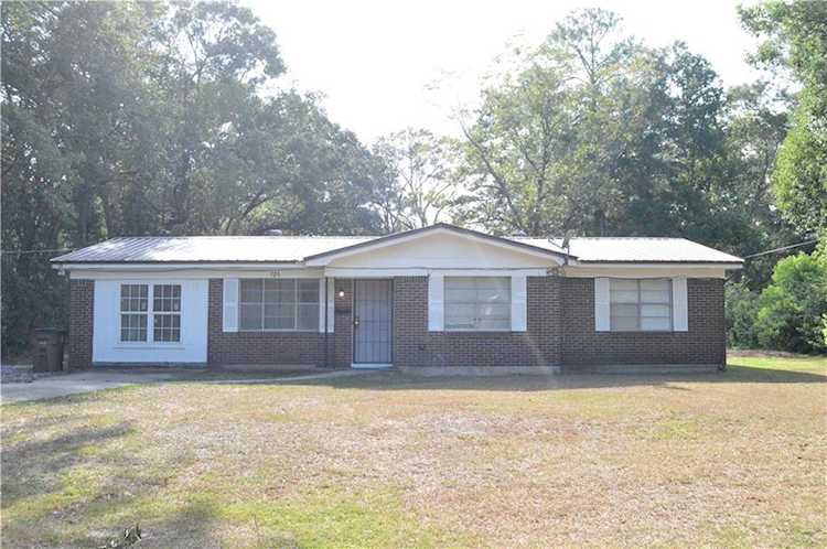 716 Jemison Street Mobile, AL 36606