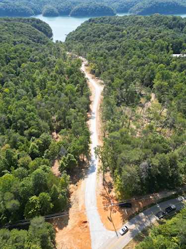 1843 HWY 2393 Monticello, KY 42633