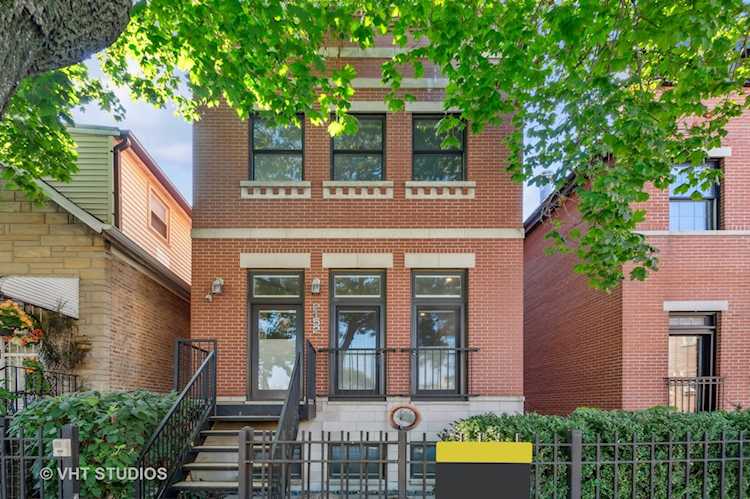 2152 N Oakley Ave Chicago, IL 60647