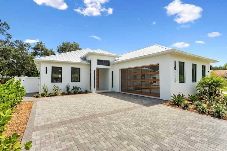 2165 Rose St Sarasota, FL 34239