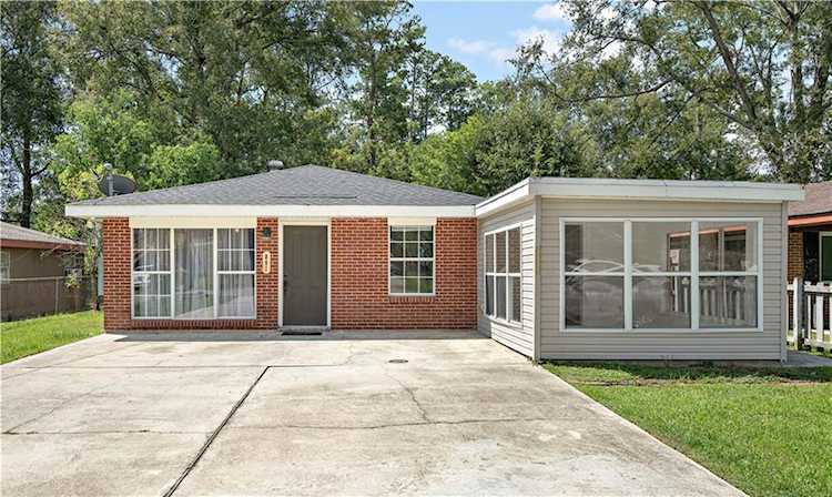 801 Pine Tree St Slidell, LA 70458