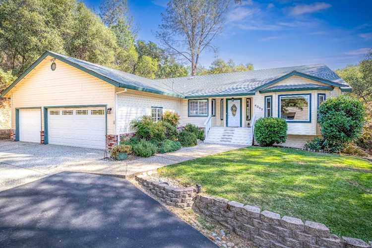 The Friedrich Team, among the best Real Estate Agents in Placerville Photo 1