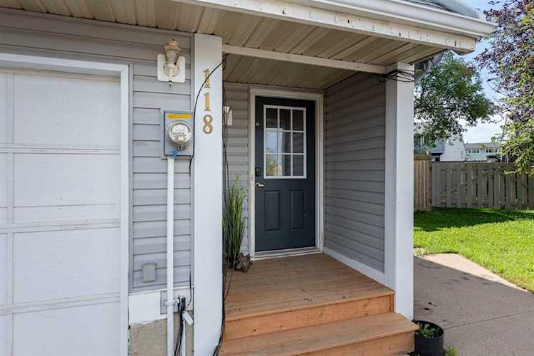 118 Wylie Place Fort McMurray, AB T9H 4