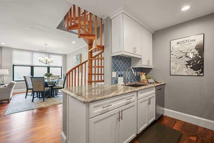 75 Clarendon St #606 Boston, MA 02116