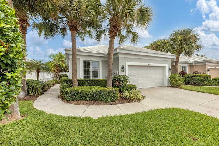 8731 52nd Dr E Bradenton, FL 34211