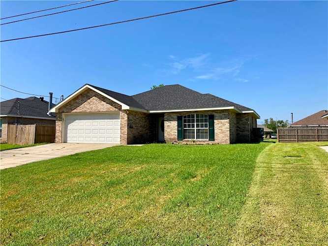 741 Magnolia Ave La Place, LA 70068