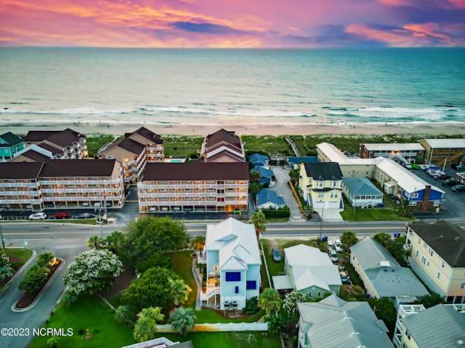 1102 Lake Park Blvd S Carolina Beach, NC 28428