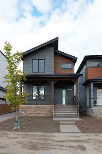 15057 37 St SW Calgary, AB T2Y 0R5