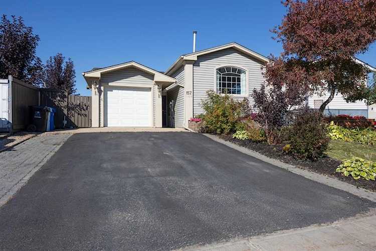 157 Harpe Way Fort McMurray, AB T9K 2
