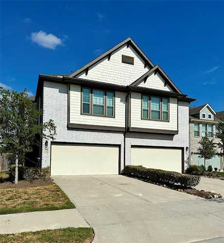 16215 Northern Cardinal Ln Cypress, TX 77433