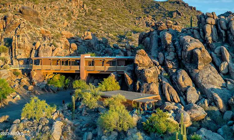 7102 E Stagecoach Pass Road Carefree, AZ 85377