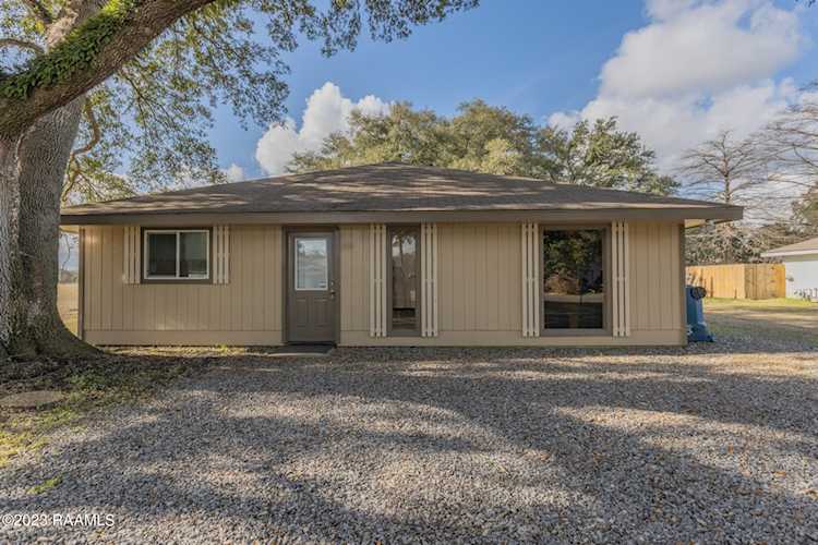 1300 S Blk Hugh Wallis Road Lafayette, LA 70508
